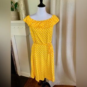 Boden NWT woman’s yellow polka dot cotton dress size 10